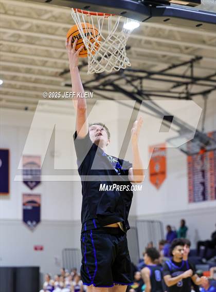 Thumbnail 3 in Wellington vs Chaminade-Madonna (Holiday Classic of the Palm Beaches) photogallery.