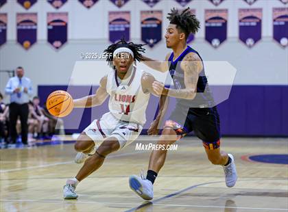 Thumbnail 2 in Wellington vs Chaminade-Madonna (Holiday Classic of the Palm Beaches) photogallery.
