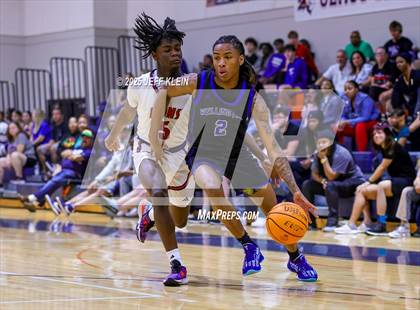 Thumbnail 3 in Wellington vs Chaminade-Madonna (Holiday Classic of the Palm Beaches) photogallery.
