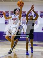 Photo from the gallery "Wellington vs Chaminade-Madonna (Holiday Classic of the Palm Beaches)"