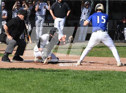 Thumbnail 1 in Ludlowe @ Ridgefield photogallery.