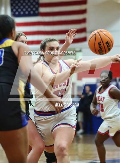 Thumbnail 3 in Richlands @ West Carteret photogallery.