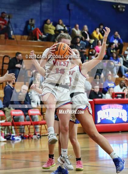 Thumbnail 2 in Richlands @ West Carteret photogallery.