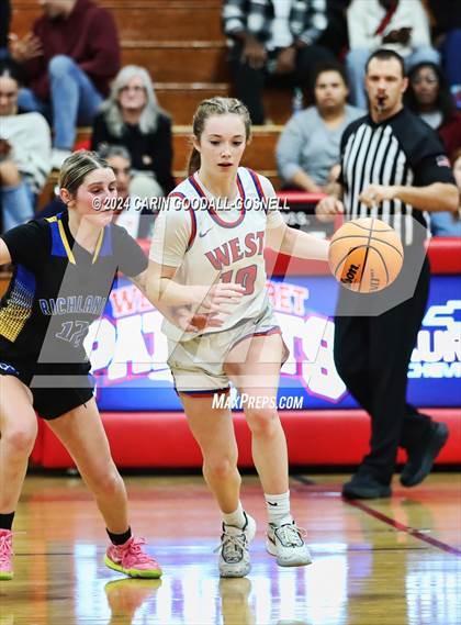 Thumbnail 2 in Richlands @ West Carteret photogallery.
