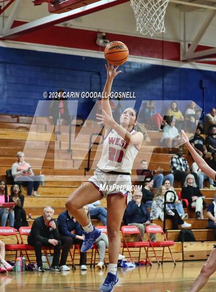 Thumbnail 2 in Richlands @ West Carteret photogallery.