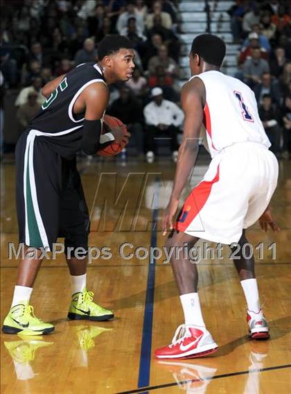 Thumbnail 1 in Butler vs. Bob Jones photogallery.