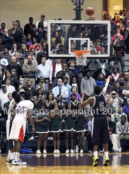 Thumbnail 3 in Butler vs. Bob Jones photogallery.