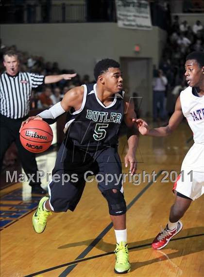 Thumbnail 2 in Butler vs. Bob Jones photogallery.