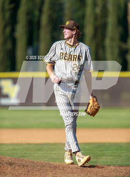 Thumbnail 1 in Temecula Valley vs. Castaic (CIF SS D3 Quarterfinals) photogallery.