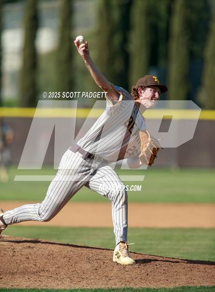 Thumbnail 3 in Temecula Valley vs. Castaic (CIF SS D3 Quarterfinals) photogallery.
