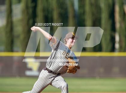 Thumbnail 3 in Temecula Valley vs. Castaic (CIF SS D3 Quarterfinals) photogallery.