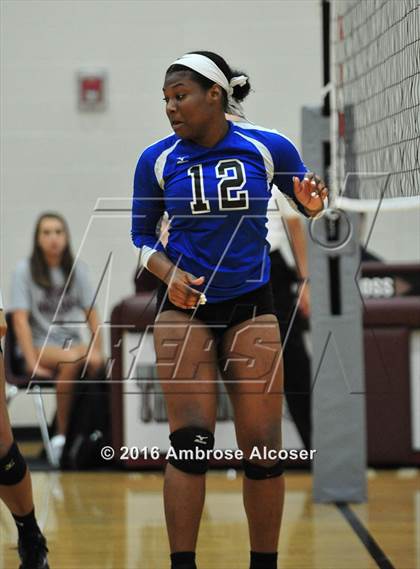 Thumbnail 3 in Westside vs. New Caney (NIKE Invitational Tournament) photogallery.