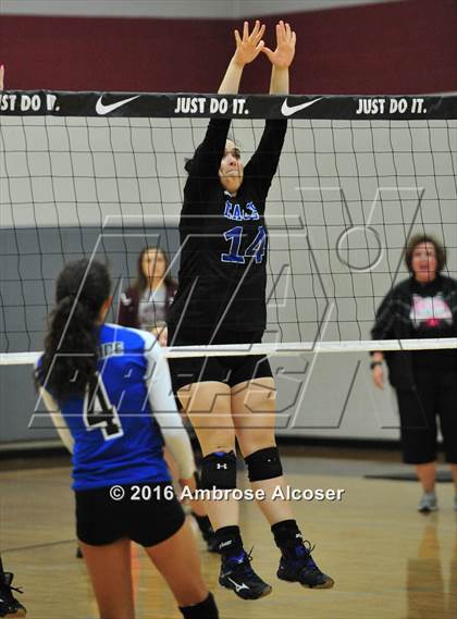 Thumbnail 2 in Westside vs. New Caney (NIKE Invitational Tournament) photogallery.