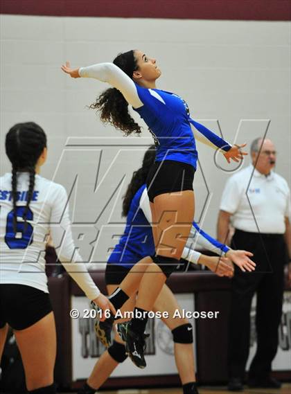Thumbnail 2 in Westside vs. New Caney (NIKE Invitational Tournament) photogallery.