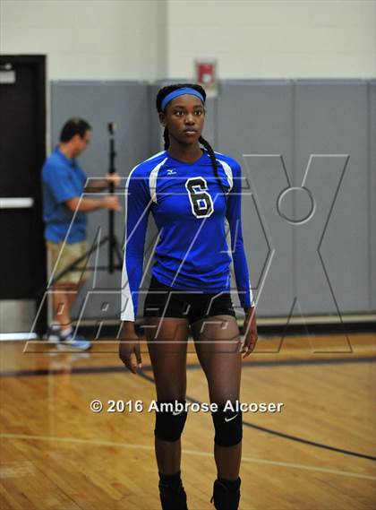 Thumbnail 1 in Westside vs. New Caney (NIKE Invitational Tournament) photogallery.