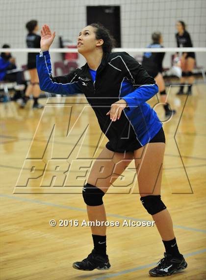 Thumbnail 2 in Westside vs. New Caney (NIKE Invitational Tournament) photogallery.