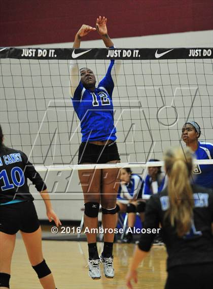 Thumbnail 2 in Westside vs. New Caney (NIKE Invitational Tournament) photogallery.
