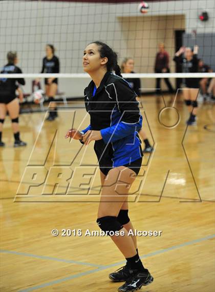 Thumbnail 1 in Westside vs. New Caney (NIKE Invitational Tournament) photogallery.