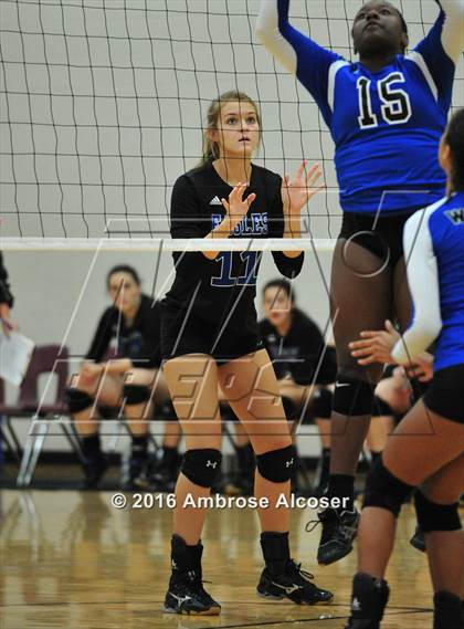 Thumbnail 2 in Westside vs. New Caney (NIKE Invitational Tournament) photogallery.