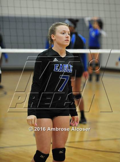 Thumbnail 3 in Westside vs. New Caney (NIKE Invitational Tournament) photogallery.
