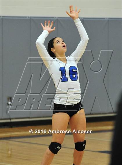 Thumbnail 3 in Westside vs. New Caney (NIKE Invitational Tournament) photogallery.