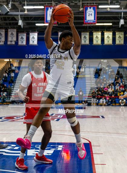 Thumbnail 2 in Paul VI vs. St. John's (WCAC Semi-Final) photogallery.