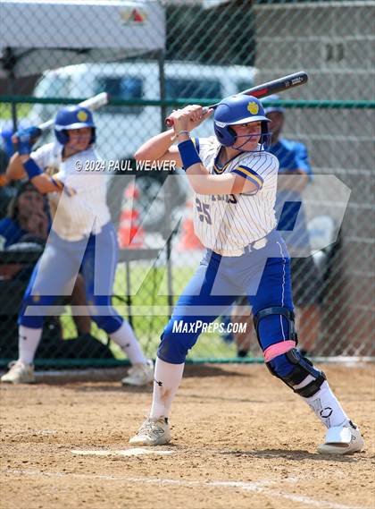 Thumbnail 3 in Valley View vs Northwestern Lehigh (PIAA 4A Quarterfinal) photogallery.