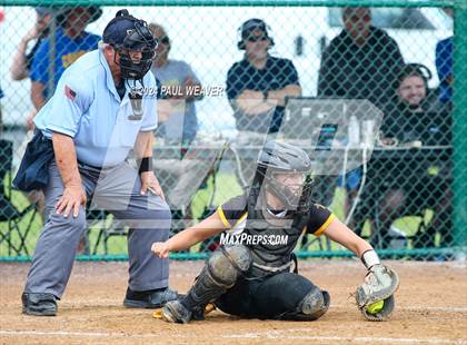 Thumbnail 3 in Valley View vs Northwestern Lehigh (PIAA 4A Quarterfinal) photogallery.