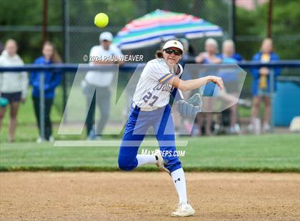 Thumbnail 2 in Valley View vs Northwestern Lehigh (PIAA 4A Quarterfinal) photogallery.