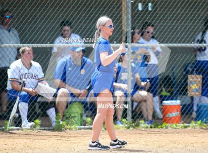 Thumbnail 1 in Valley View vs Northwestern Lehigh (PIAA 4A Quarterfinal) photogallery.