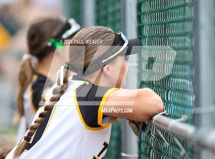 Thumbnail 3 in Valley View vs Northwestern Lehigh (PIAA 4A Quarterfinal) photogallery.