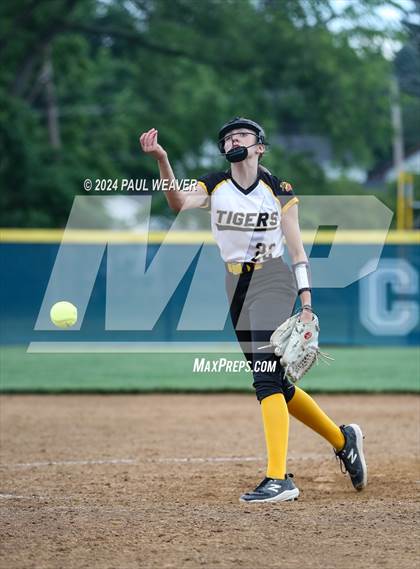 Thumbnail 2 in Valley View vs Northwestern Lehigh (PIAA 4A Quarterfinal) photogallery.