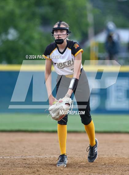 Thumbnail 2 in Valley View vs Northwestern Lehigh (PIAA 4A Quarterfinal) photogallery.