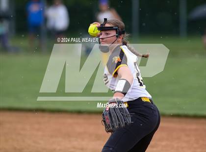 Thumbnail 2 in Valley View vs Northwestern Lehigh (PIAA 4A Quarterfinal) photogallery.