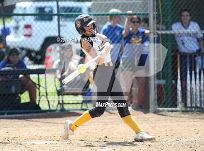 Thumbnail 3 in Valley View vs Northwestern Lehigh (PIAA 4A Quarterfinal) photogallery.