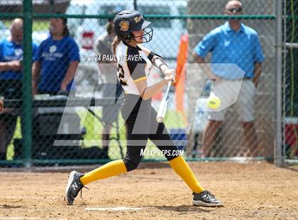 Thumbnail 2 in Valley View vs Northwestern Lehigh (PIAA 4A Quarterfinal) photogallery.