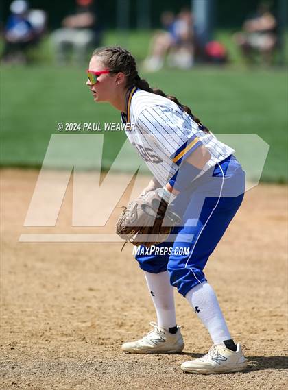 Thumbnail 2 in Valley View vs Northwestern Lehigh (PIAA 4A Quarterfinal) photogallery.