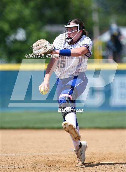 Thumbnail 2 in Valley View vs Northwestern Lehigh (PIAA 4A Quarterfinal) photogallery.