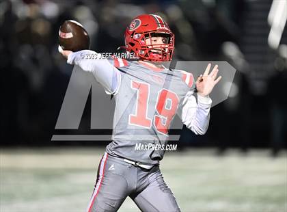 Thumbnail 3 in West Branch vs. Canton South (OHSAA D4 Regional Semifinal) photogallery.