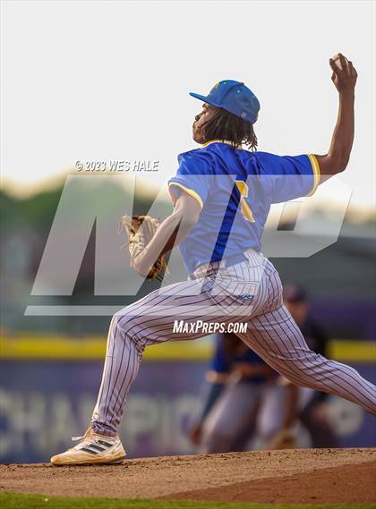 Thumbnail 1 in Tupelo @ DeSoto Central (MHSAA 6A Round 1) photogallery.