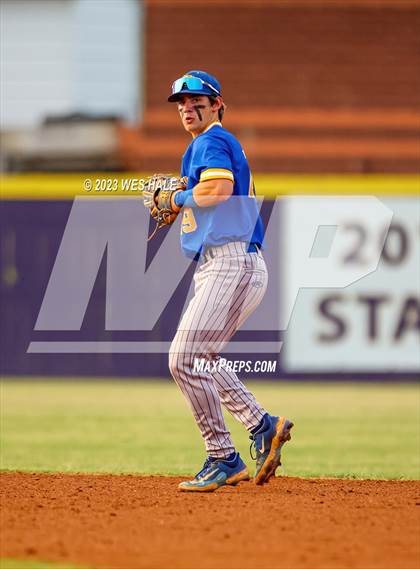 Thumbnail 1 in Tupelo @ DeSoto Central (MHSAA 6A Round 1) photogallery.