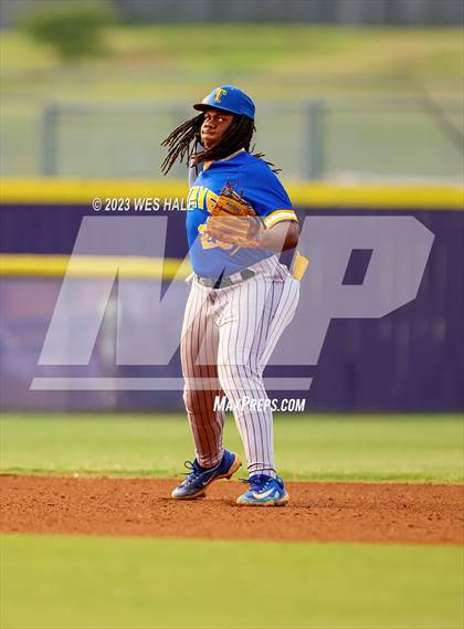Thumbnail 2 in Tupelo @ DeSoto Central (MHSAA 6A Round 1) photogallery.