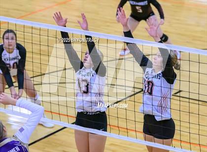 Thumbnail 1 in Oakley @ Greeley County photogallery.