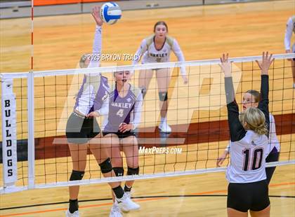 Thumbnail 3 in Oakley @ Greeley County photogallery.