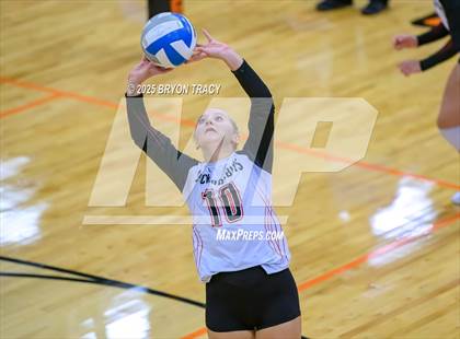Thumbnail 1 in Oakley @ Greeley County photogallery.