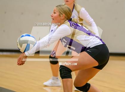 Thumbnail 3 in Oakley @ Greeley County photogallery.