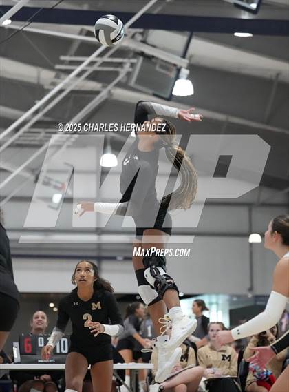 Thumbnail 2 in Mansfield vs Shadow Creek (Legends Invitational) photogallery.