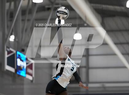 Thumbnail 3 in Mansfield vs Shadow Creek (Legends Invitational) photogallery.