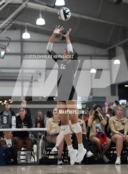 Thumbnail 3 in Mansfield vs Shadow Creek (Legends Invitational) photogallery.