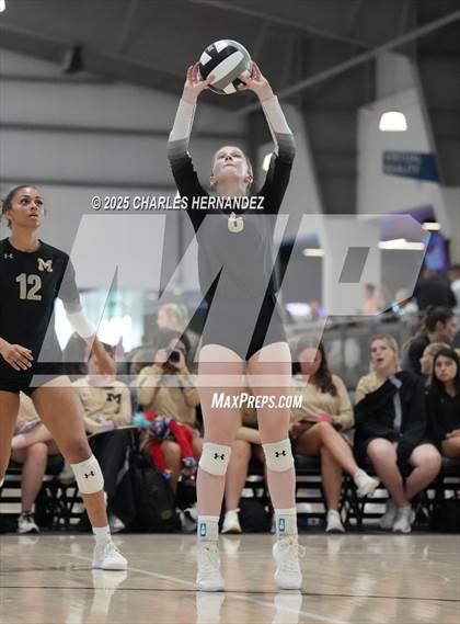 Thumbnail 2 in Mansfield vs Shadow Creek (Legends Invitational) photogallery.